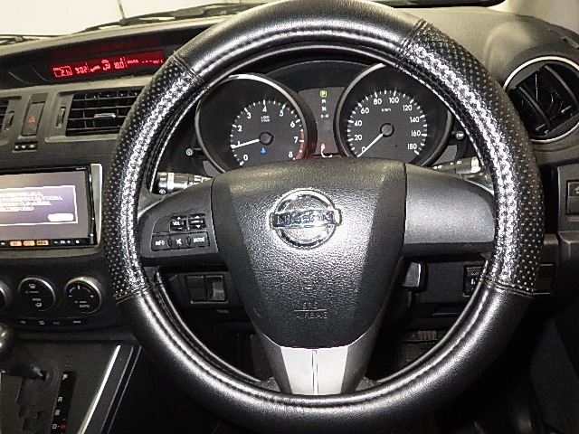 NISSAN LAFESTA