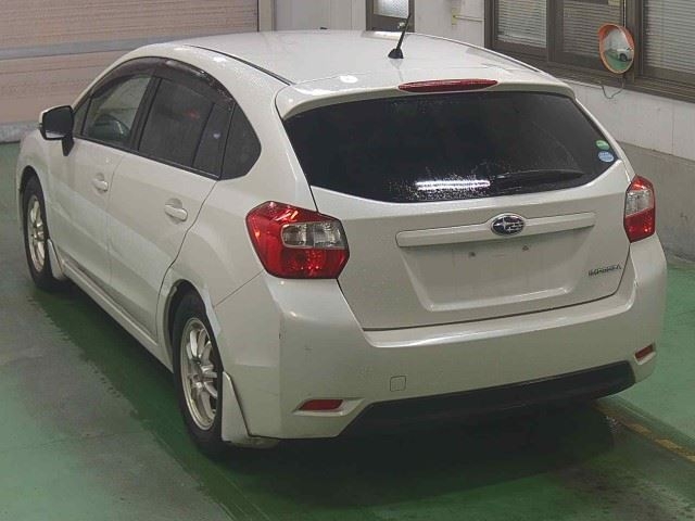 SUBARU IMPREZA