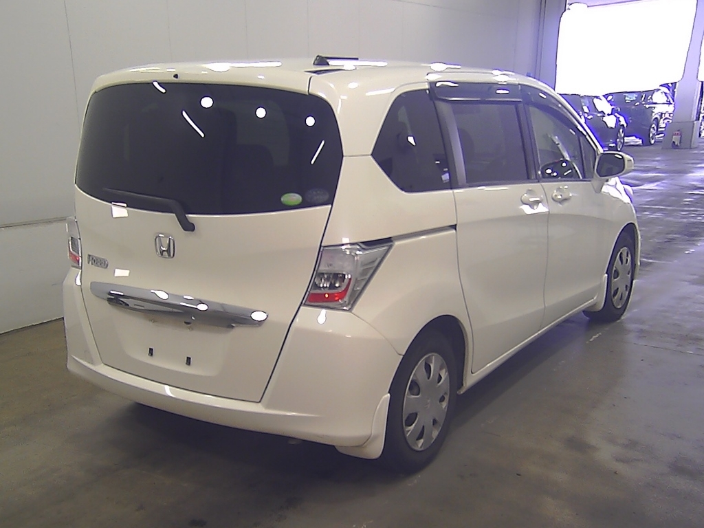 HONDA FREED