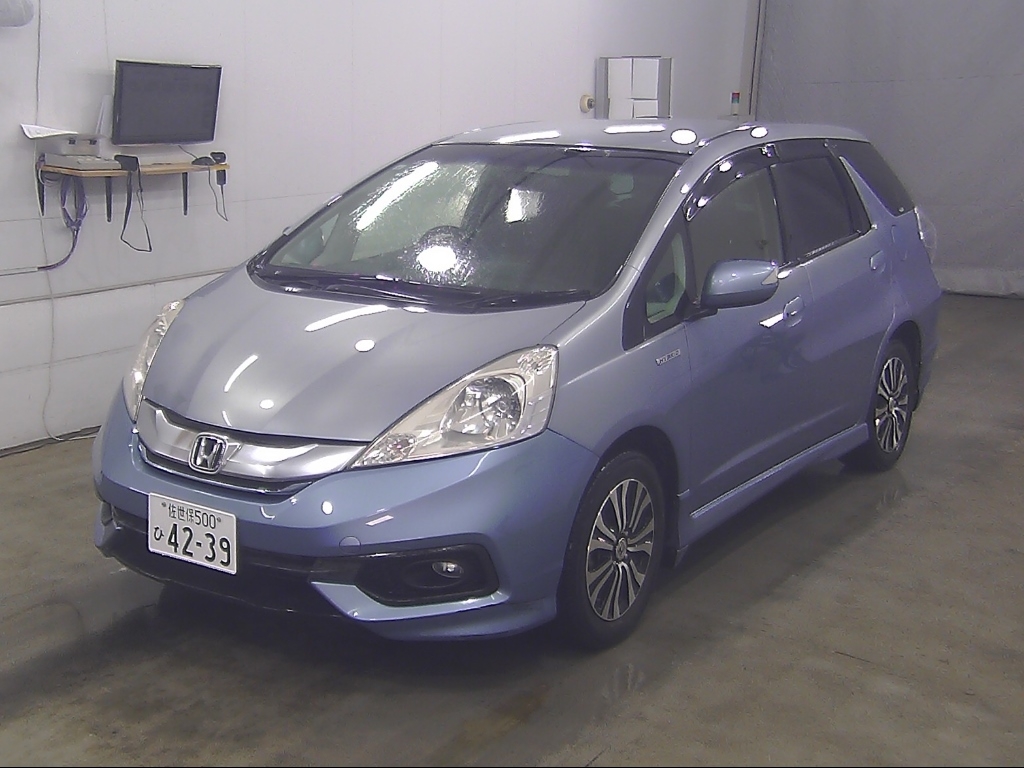 HONDA FIT SHUTTLE