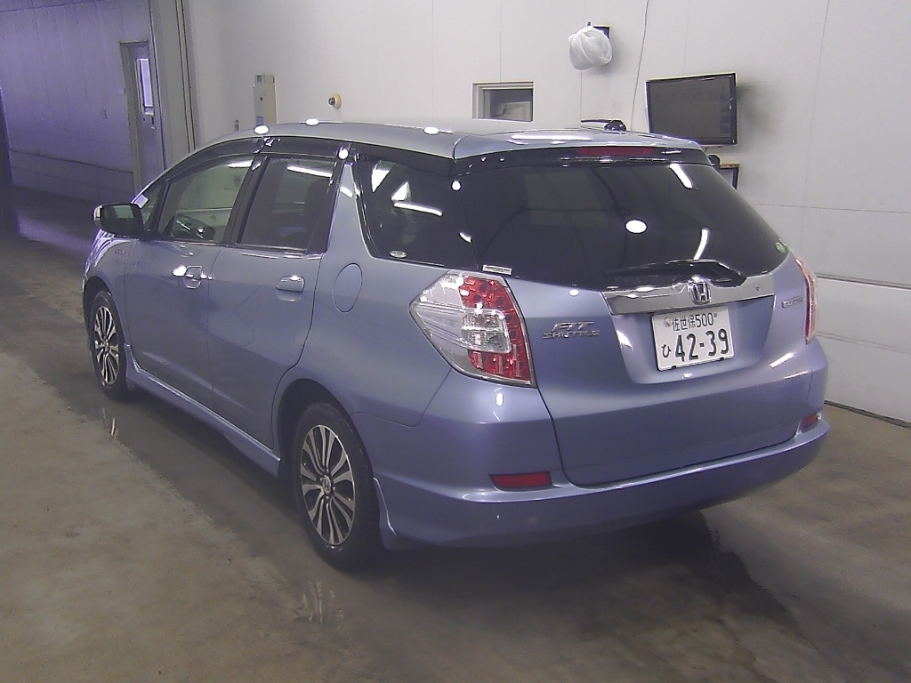 HONDA FIT SHUTTLE