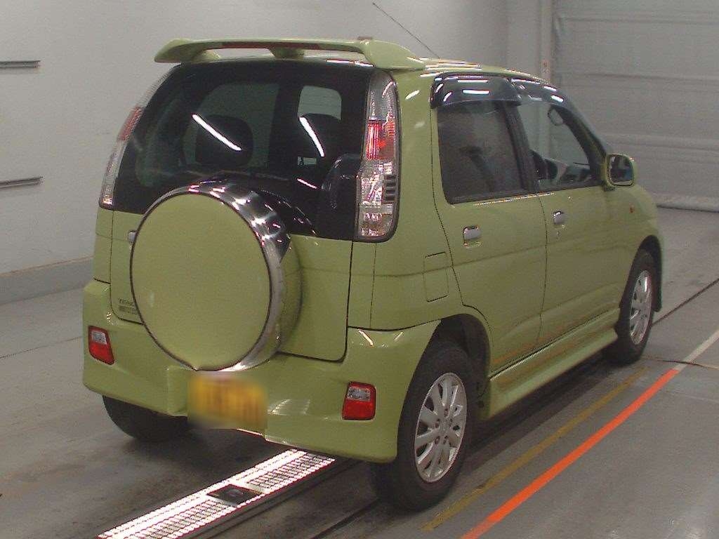 DAIHATSU TERIOS KID