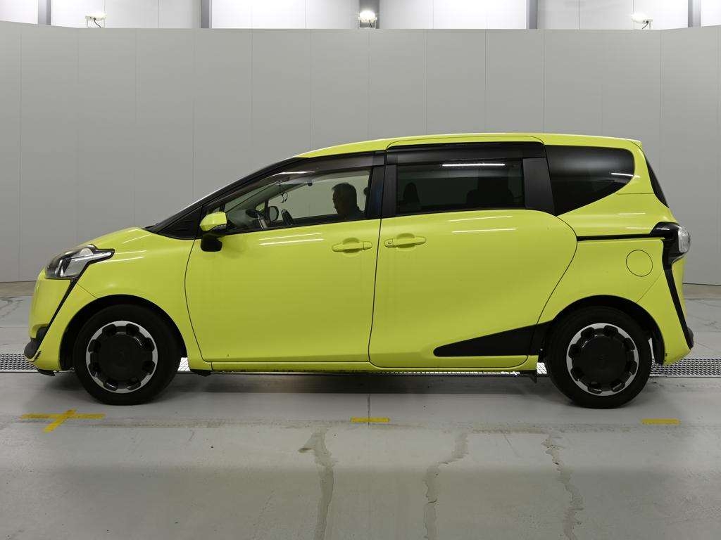 MAZDA VERISA