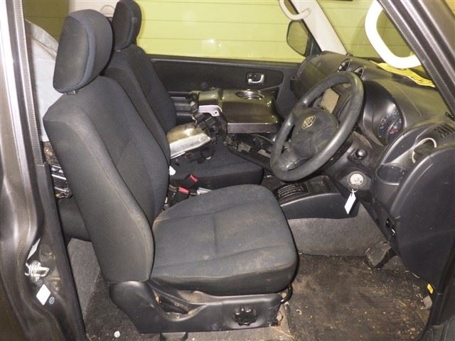 NISSAN KIX