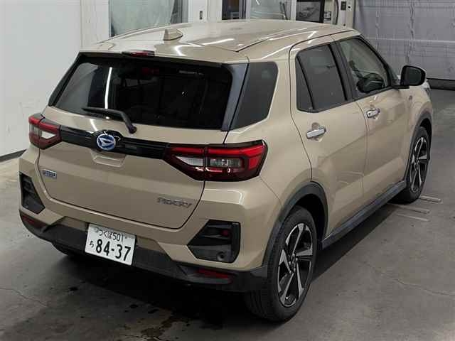 DAIHATSU ROCKY