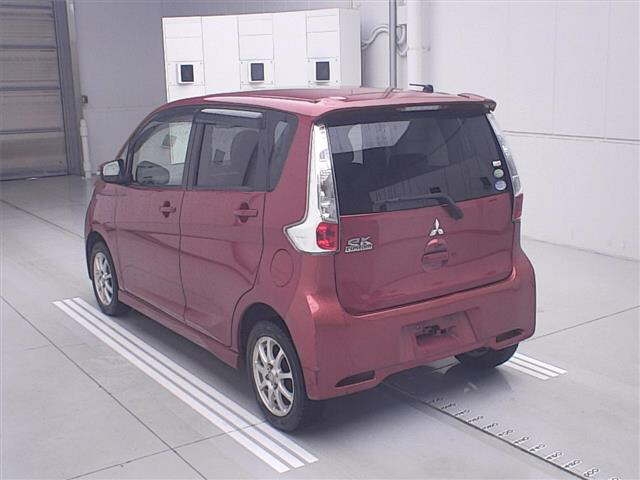 MITSUBISHI EK CUSTOM