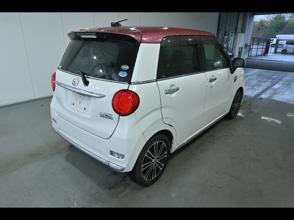DAIHATSU CAST