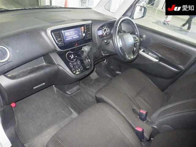 MITSUBISHI EK SPACE
