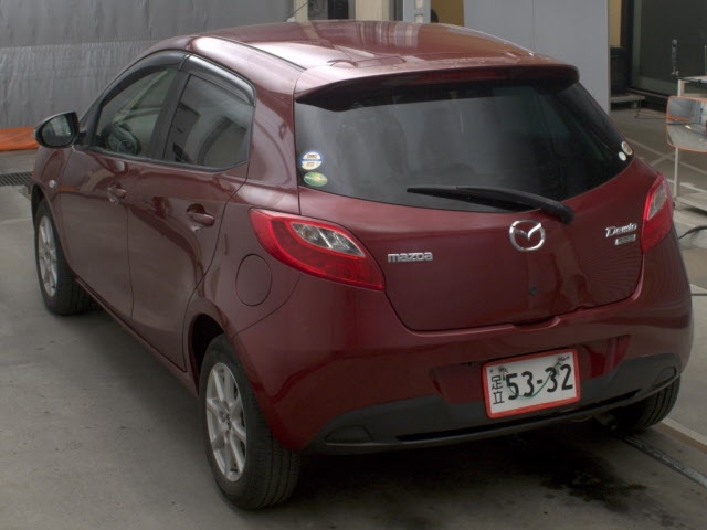 MAZDA DEMIO