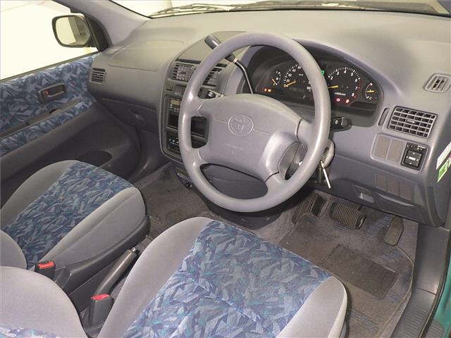 TOYOTA IPSUM