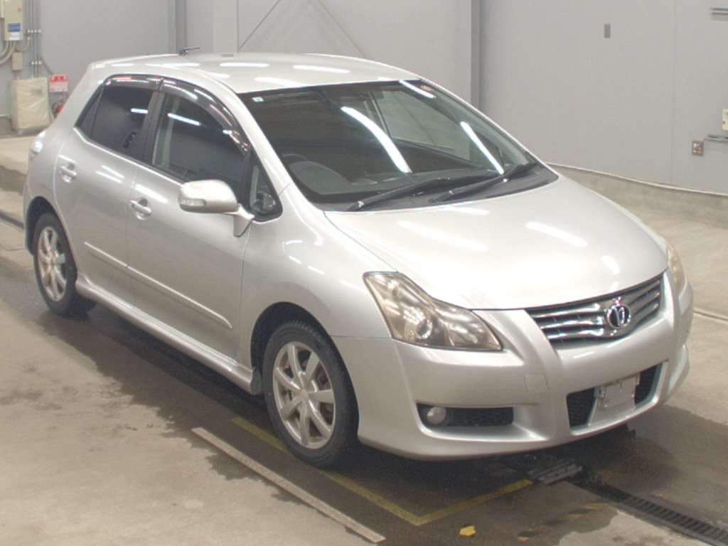 TOYOTA BLADE
