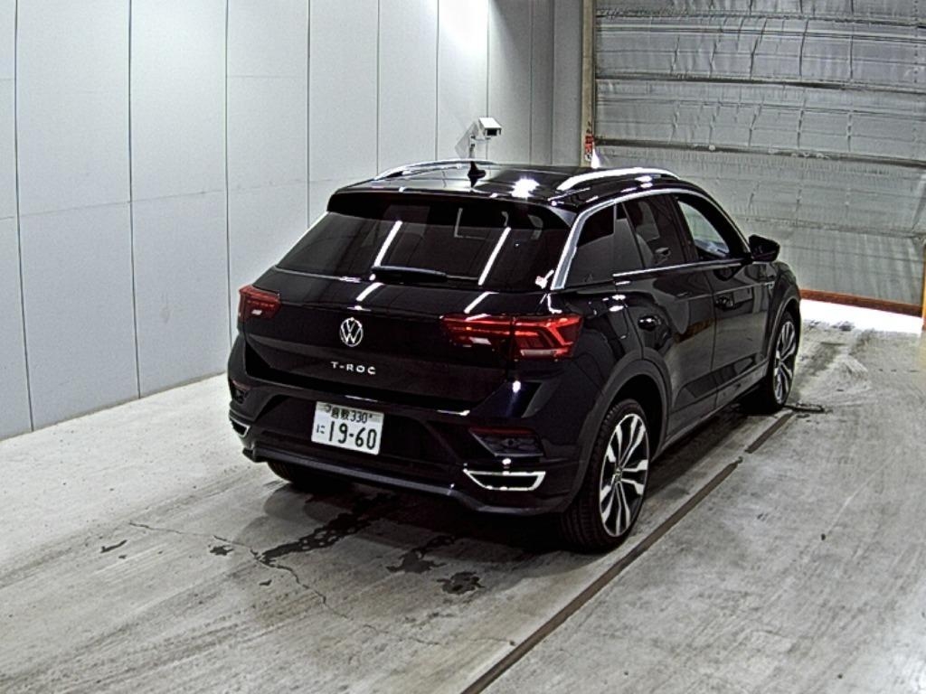 VOLKSWAGEN T-ROC