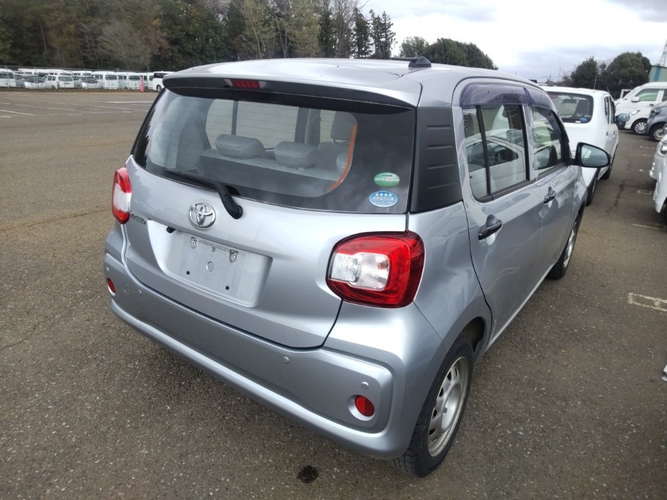 TOYOTA PASSO