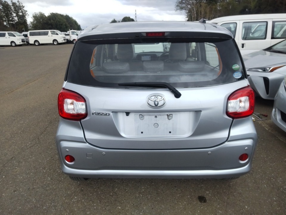 TOYOTA PASSO