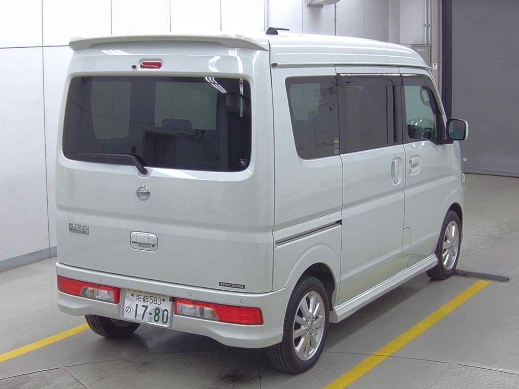 NISSAN NV100 CLIPPER
