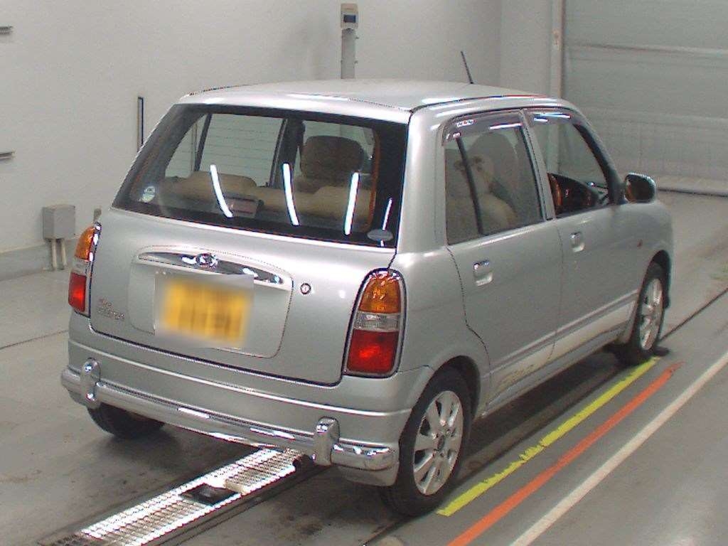 DAIHATSU MIRA GINO