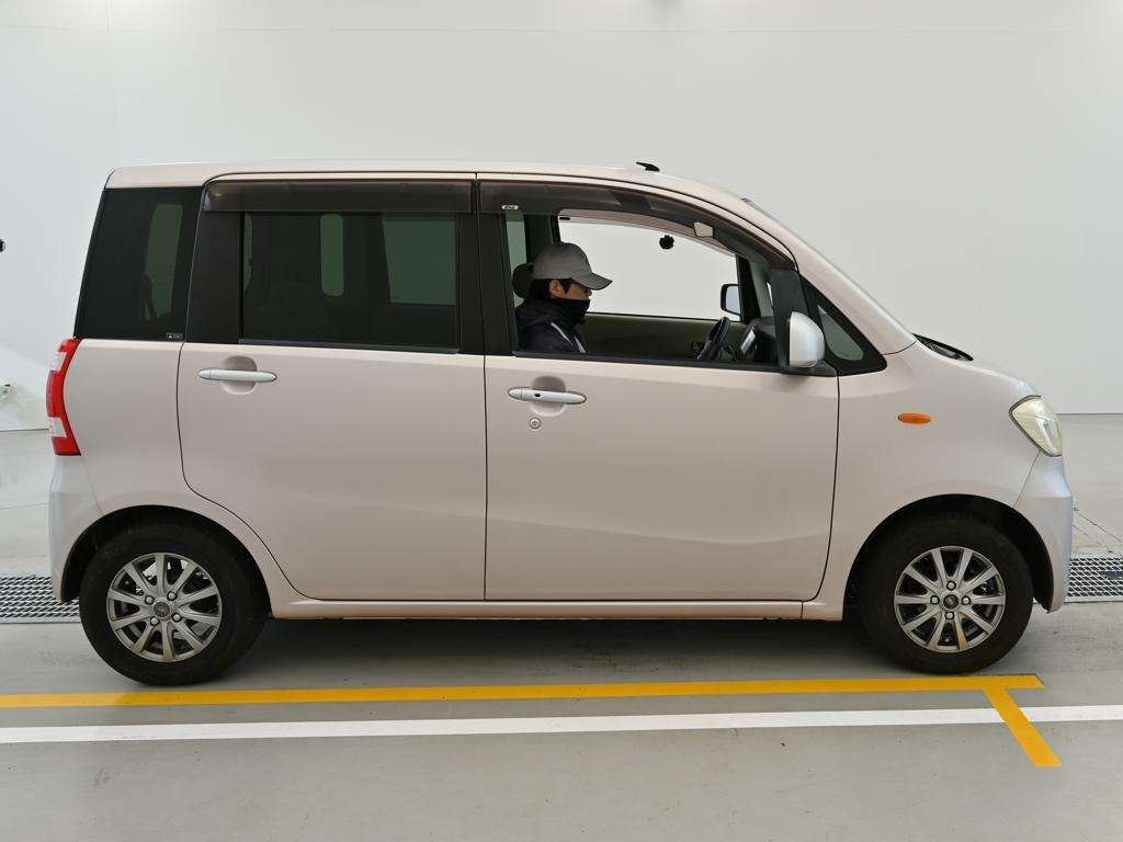 DAIHATSU TANTO EXE