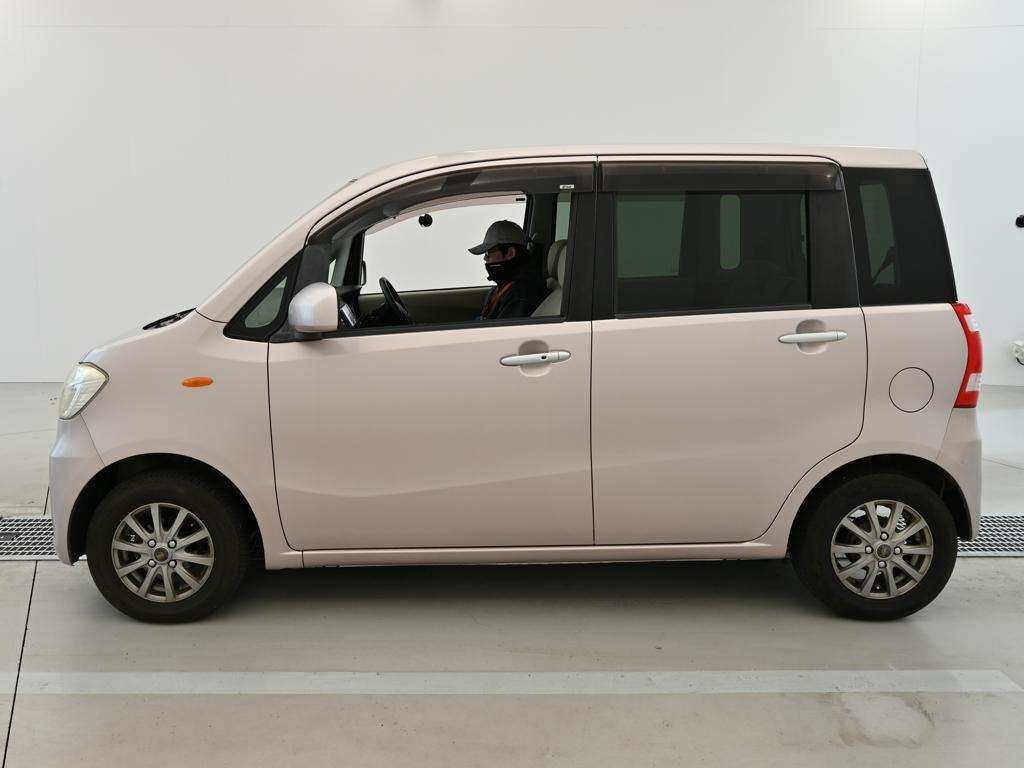 DAIHATSU TANTO EXE