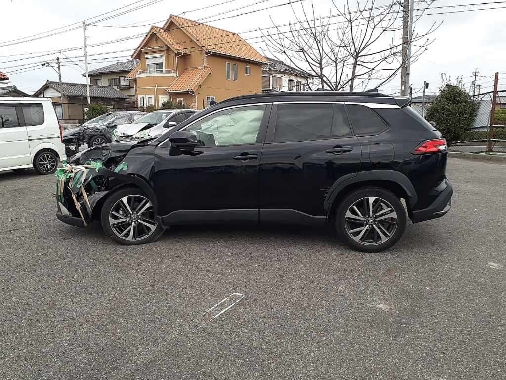TOYOTA COROLLA CROSS