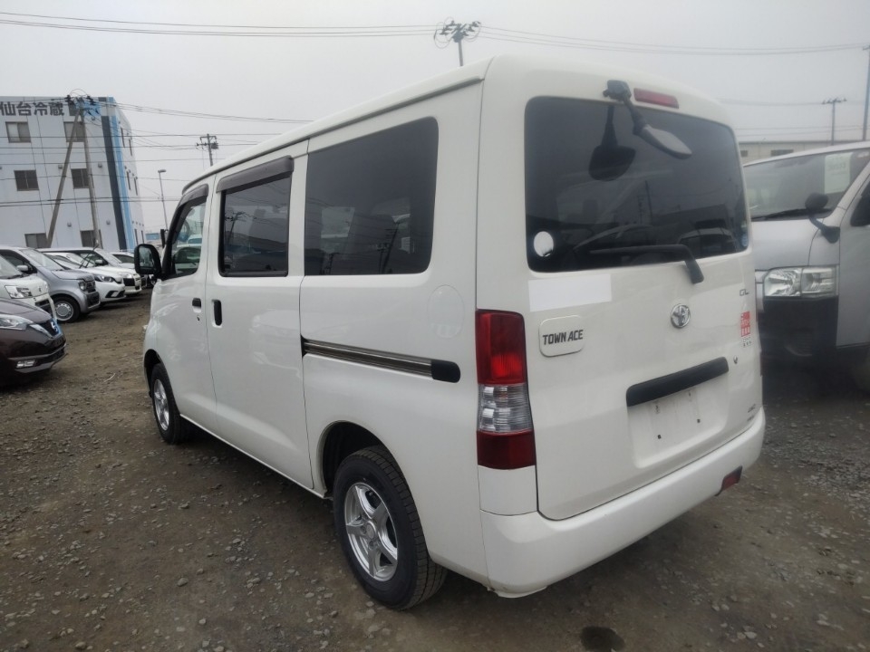 TOYOTA TOWN ACE