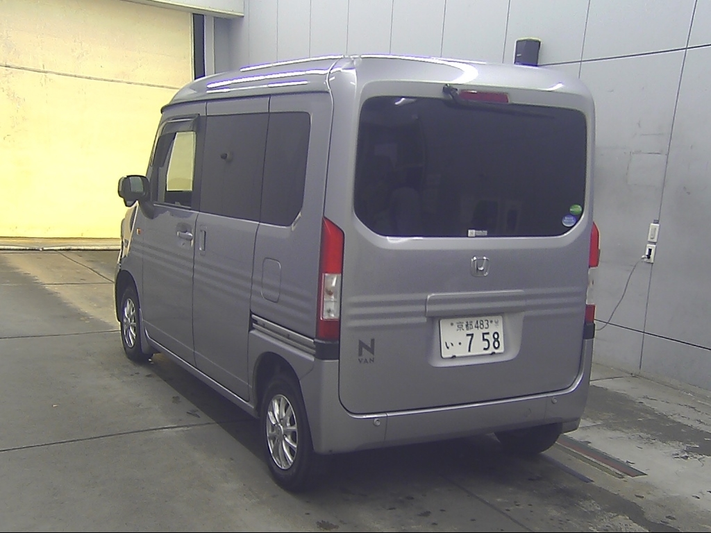 HONDA N-VAN