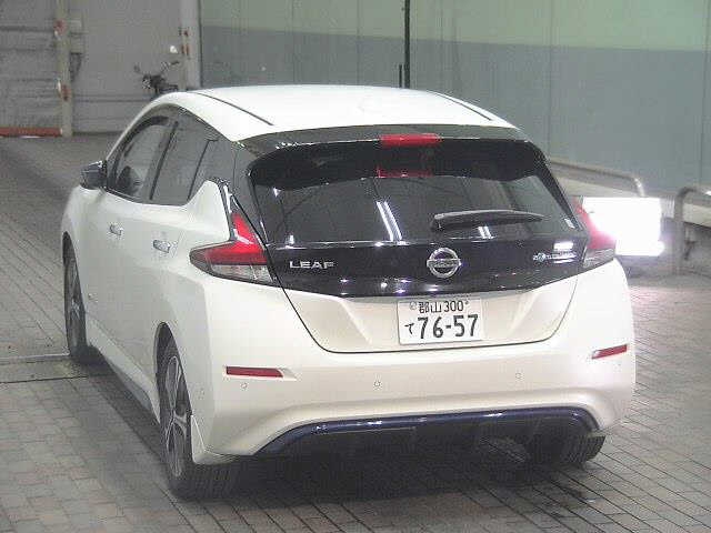 NISSAN LEAF