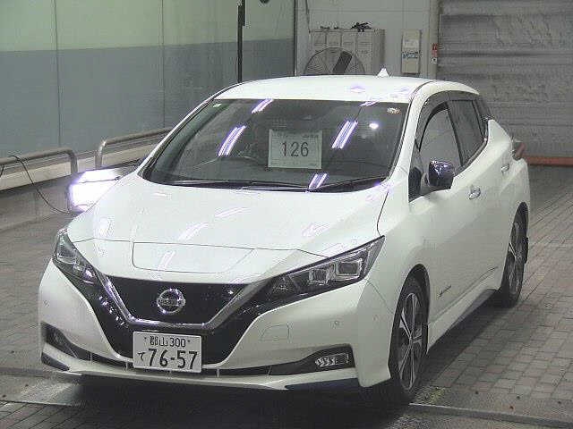 NISSAN LEAF