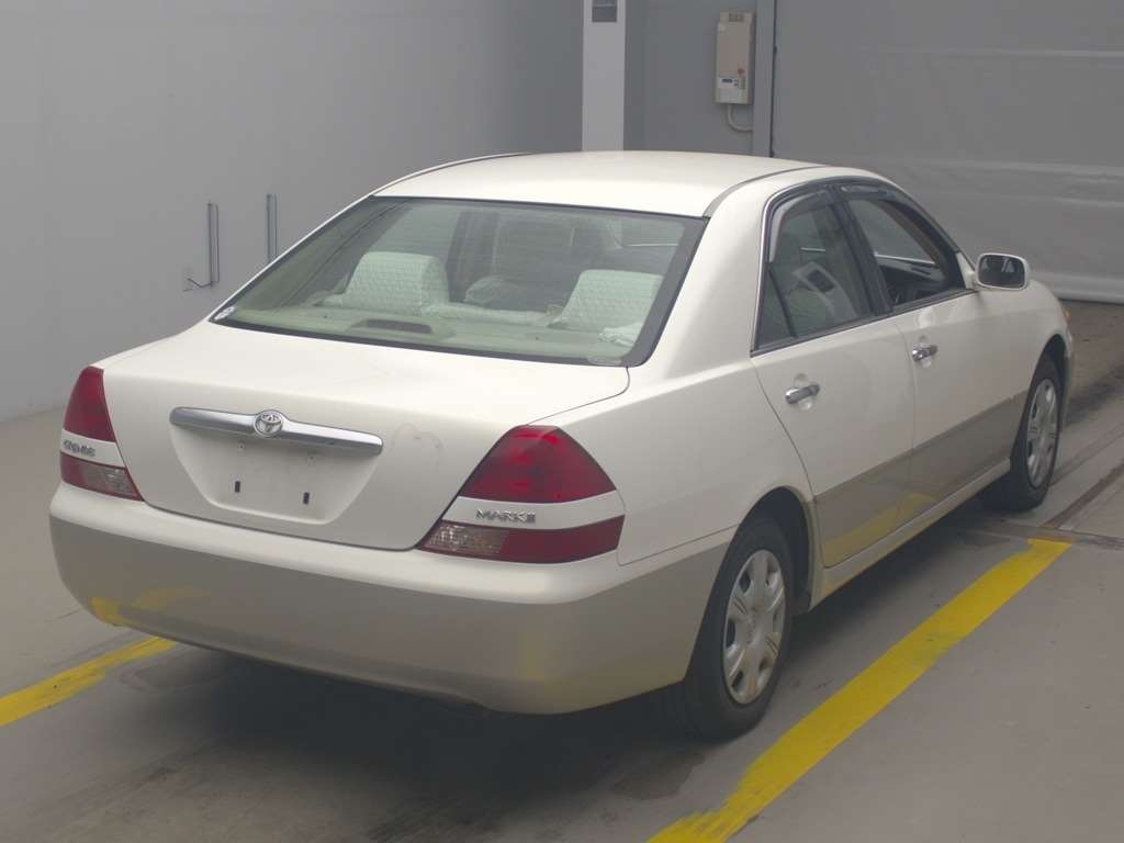 TOYOTA MARK II