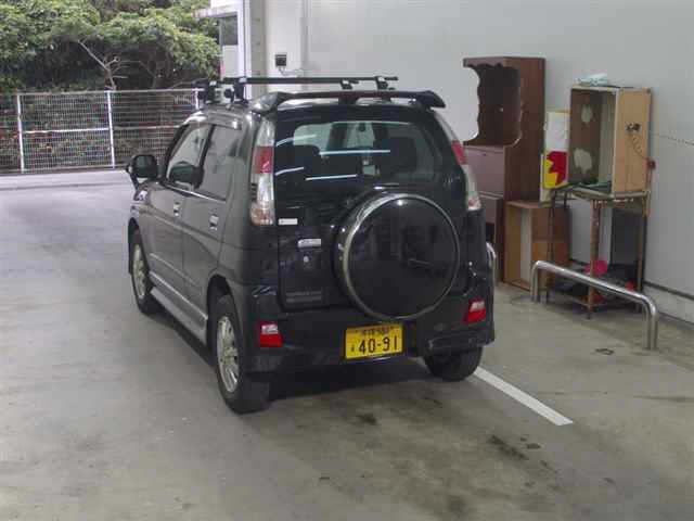 DAIHATSU TERIOS KID