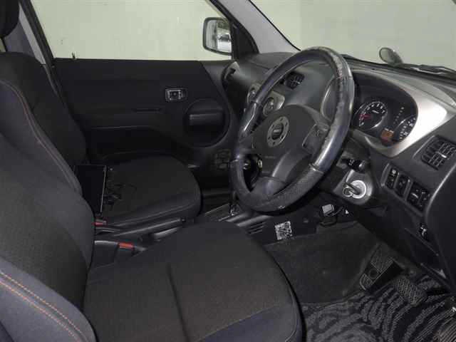 DAIHATSU TERIOS KID