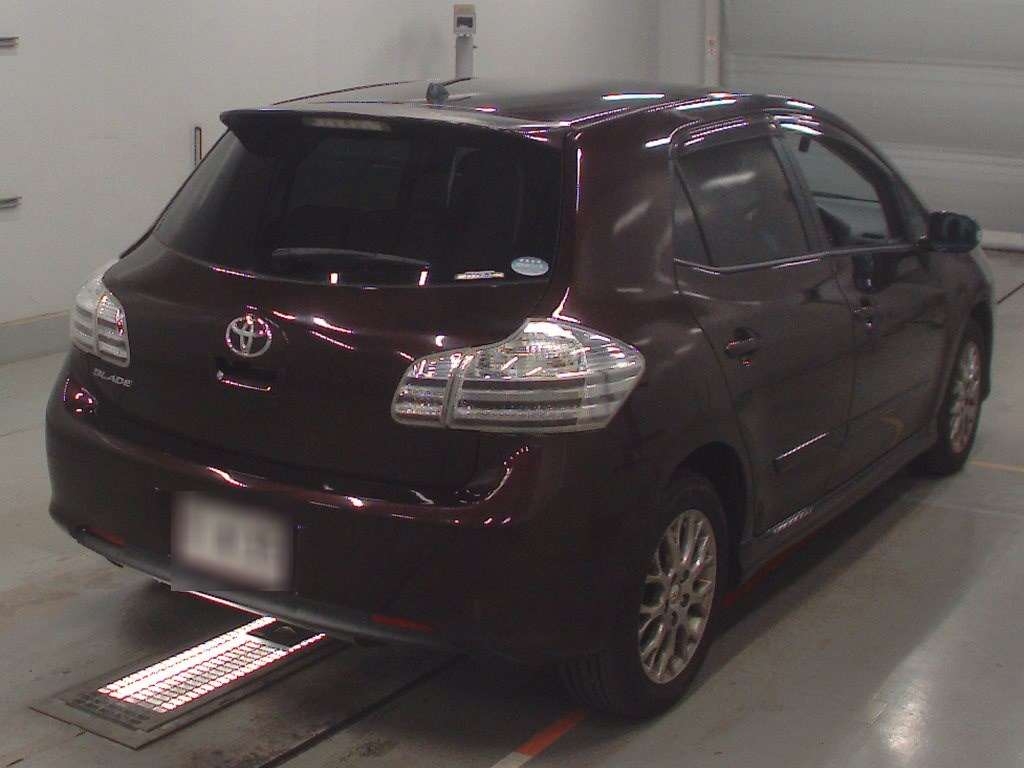 TOYOTA BLADE