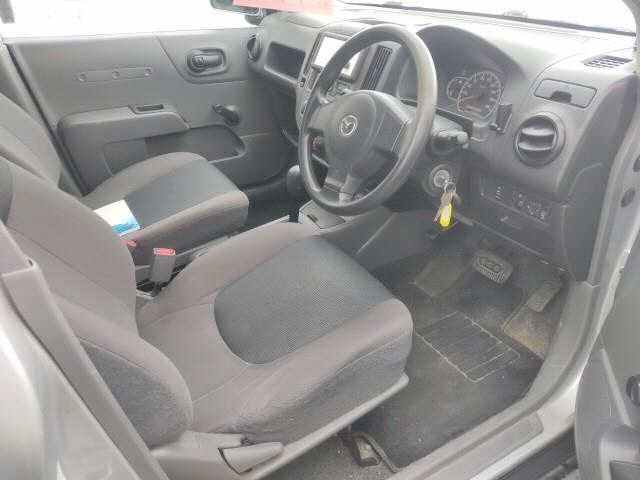 MAZDA FAMILIA