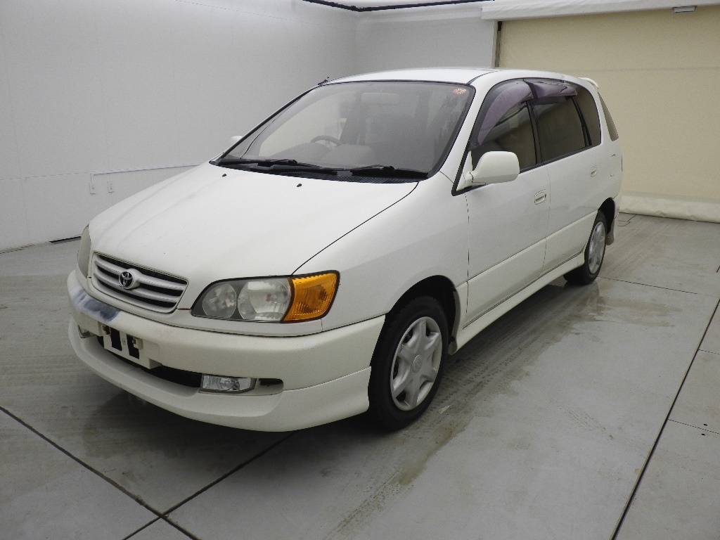 TOYOTA IPSUM