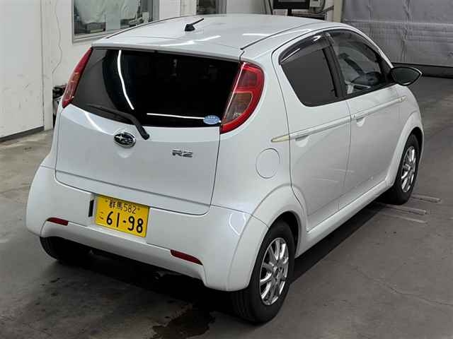 SUBARU R2