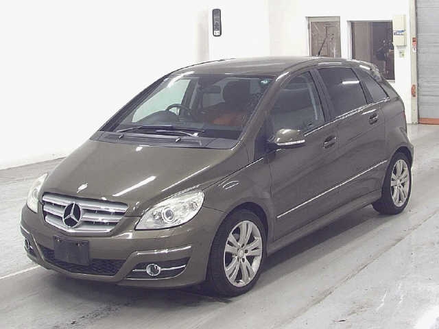 MERCEDES-BENZ B-CLASS