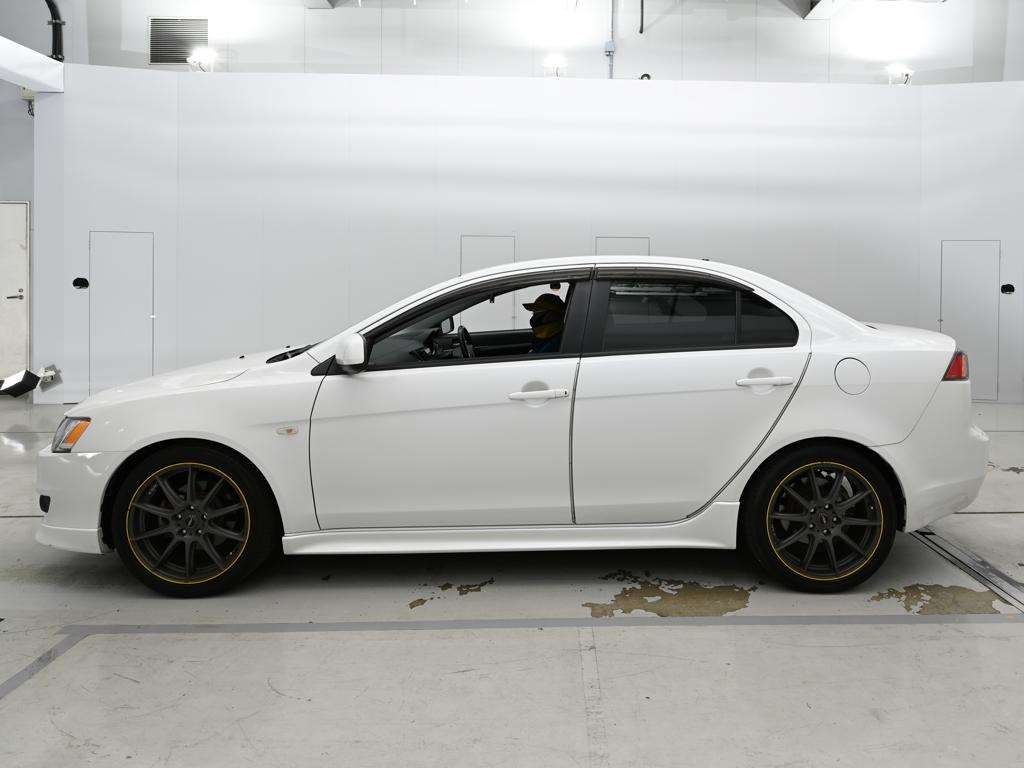 MITSUBISHI GALANT FORTIS
