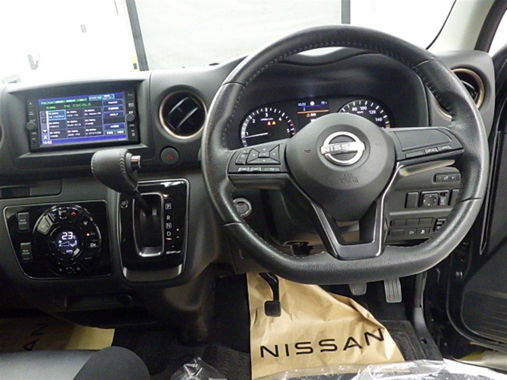 NISSAN CARAVAN