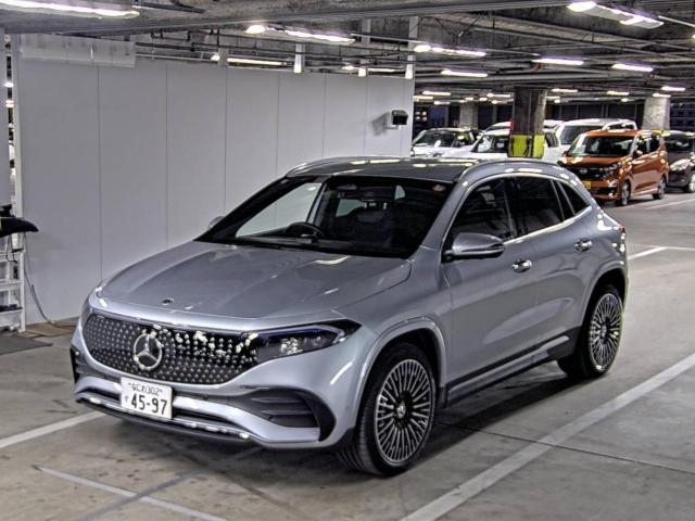 MERCEDES-BENZ EQA