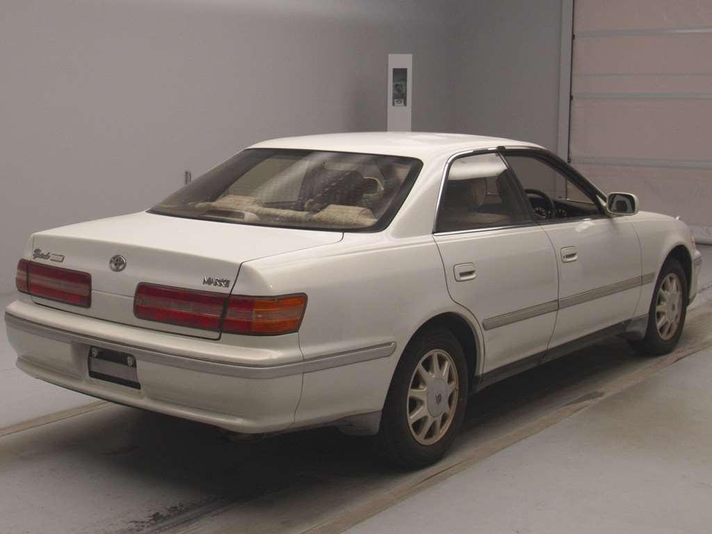 TOYOTA MARK II