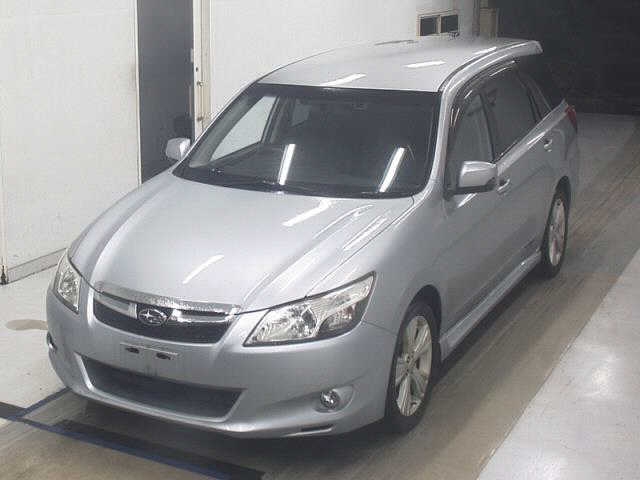 SUBARU EXIGA
