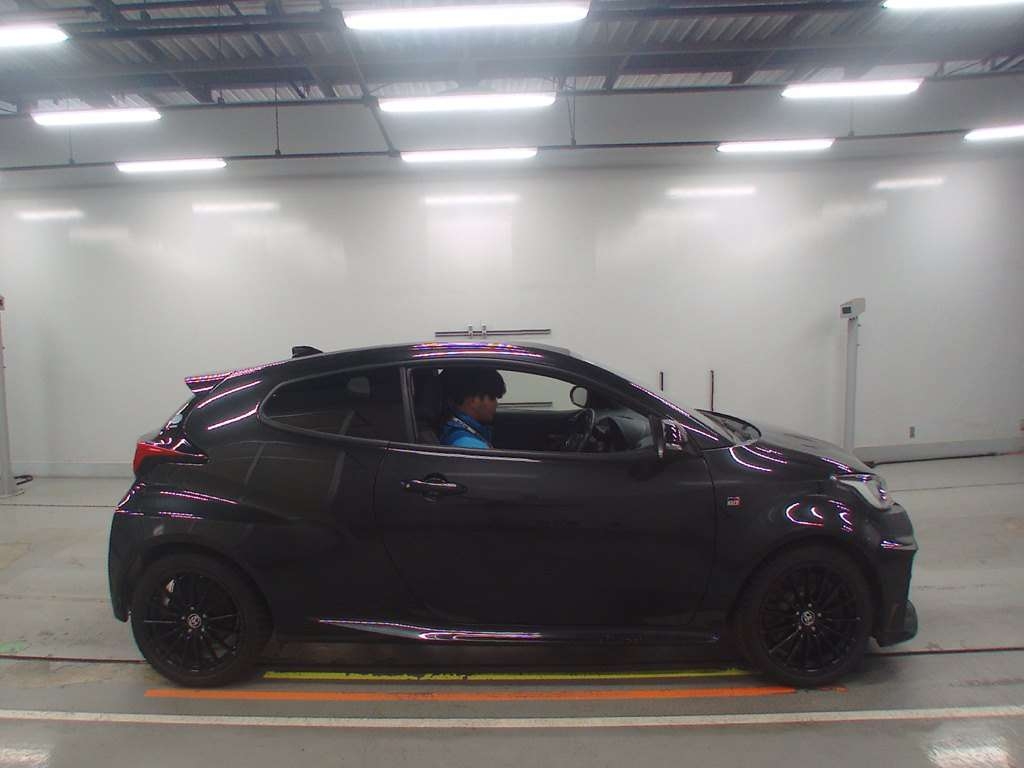 TOYOTA GR YARIS