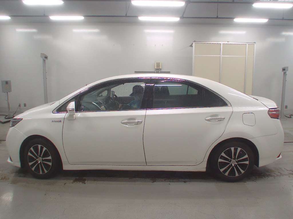 TOYOTA SAI