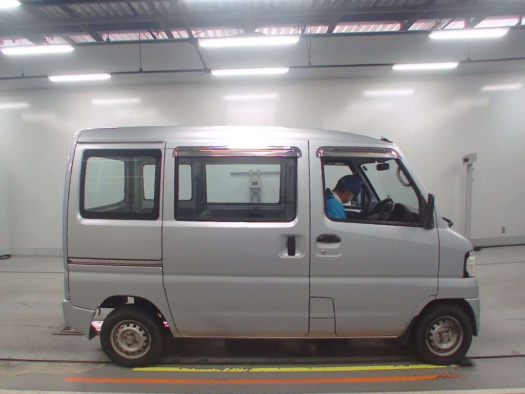 MITSUBISHI MINICAB