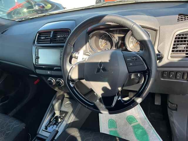 MITSUBISHI RVR