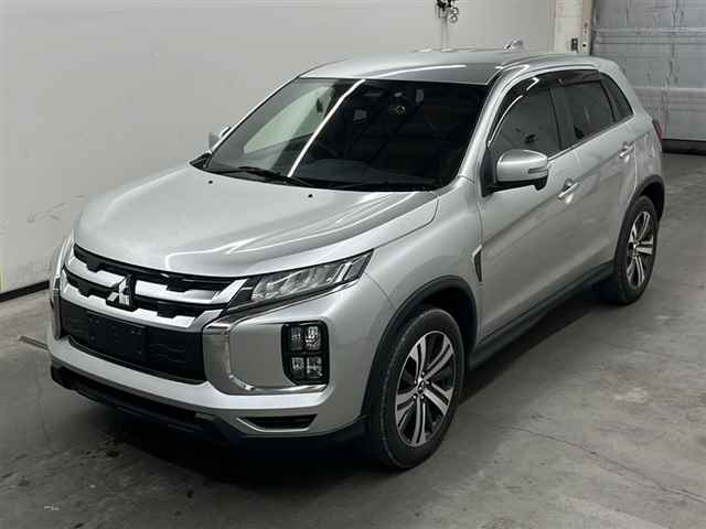 MITSUBISHI RVR