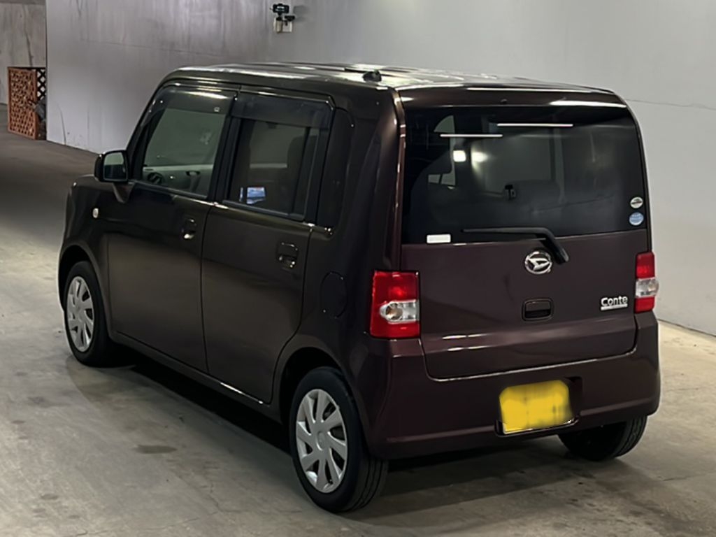 DAIHATSU MOVE CONTE