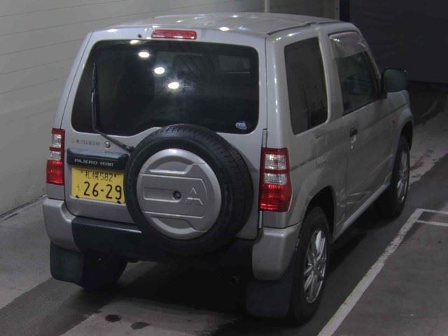 MITSUBISHI PAJERO MINI
