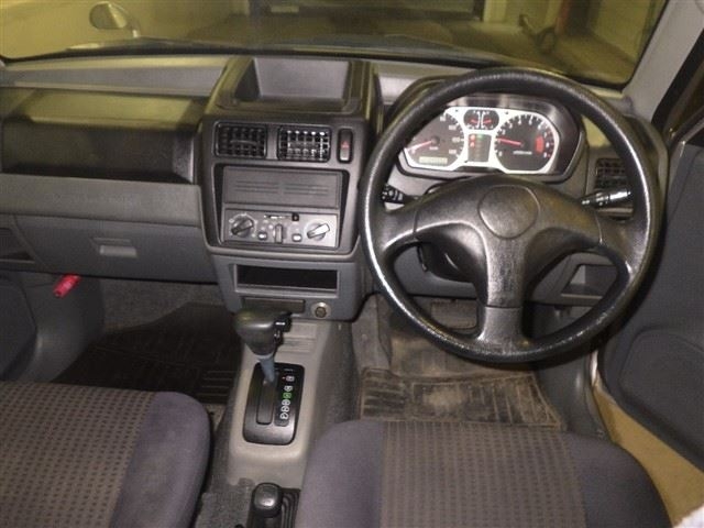 MITSUBISHI PAJERO MINI