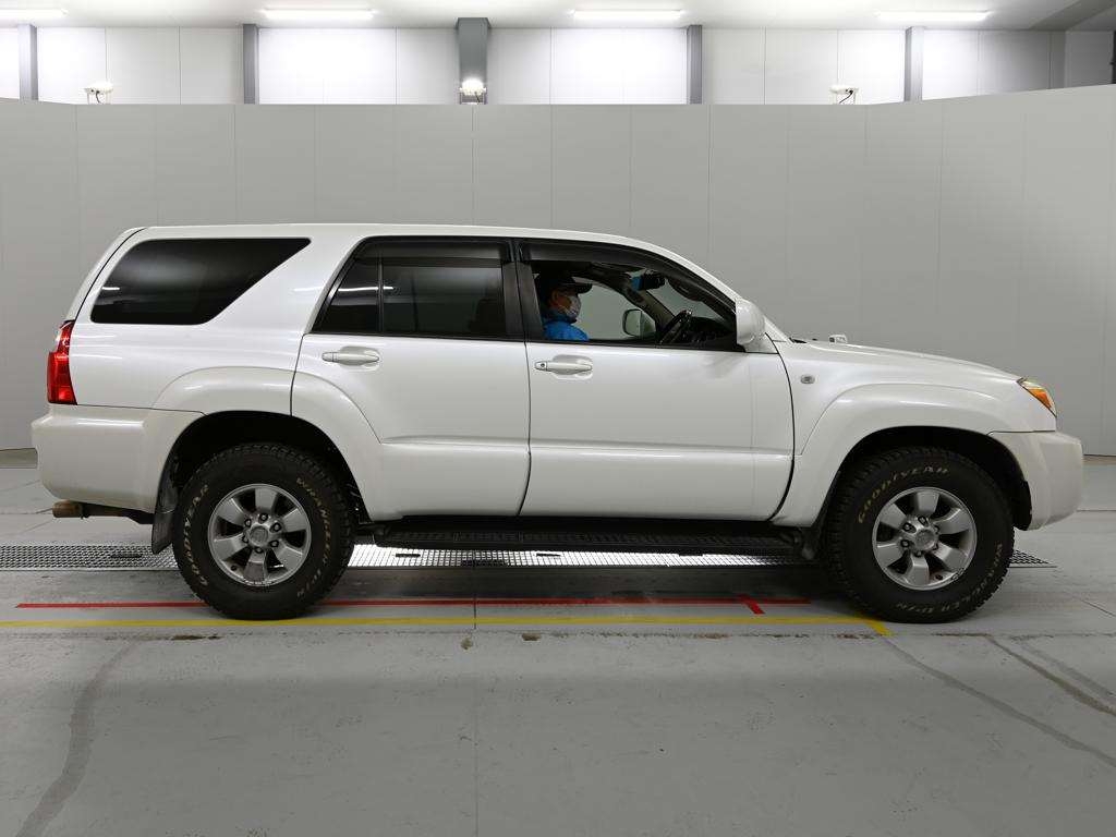 TOYOTA HILUX SURF
