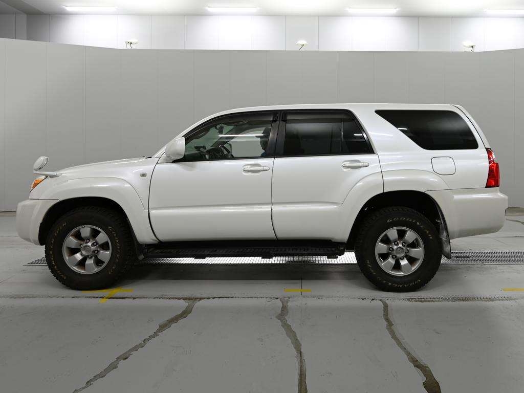 TOYOTA HILUX SURF